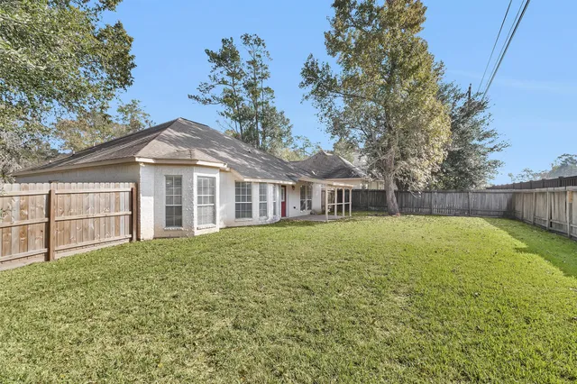 $1,975 | 147 April Waters Drive West, Conroe, TX 77356