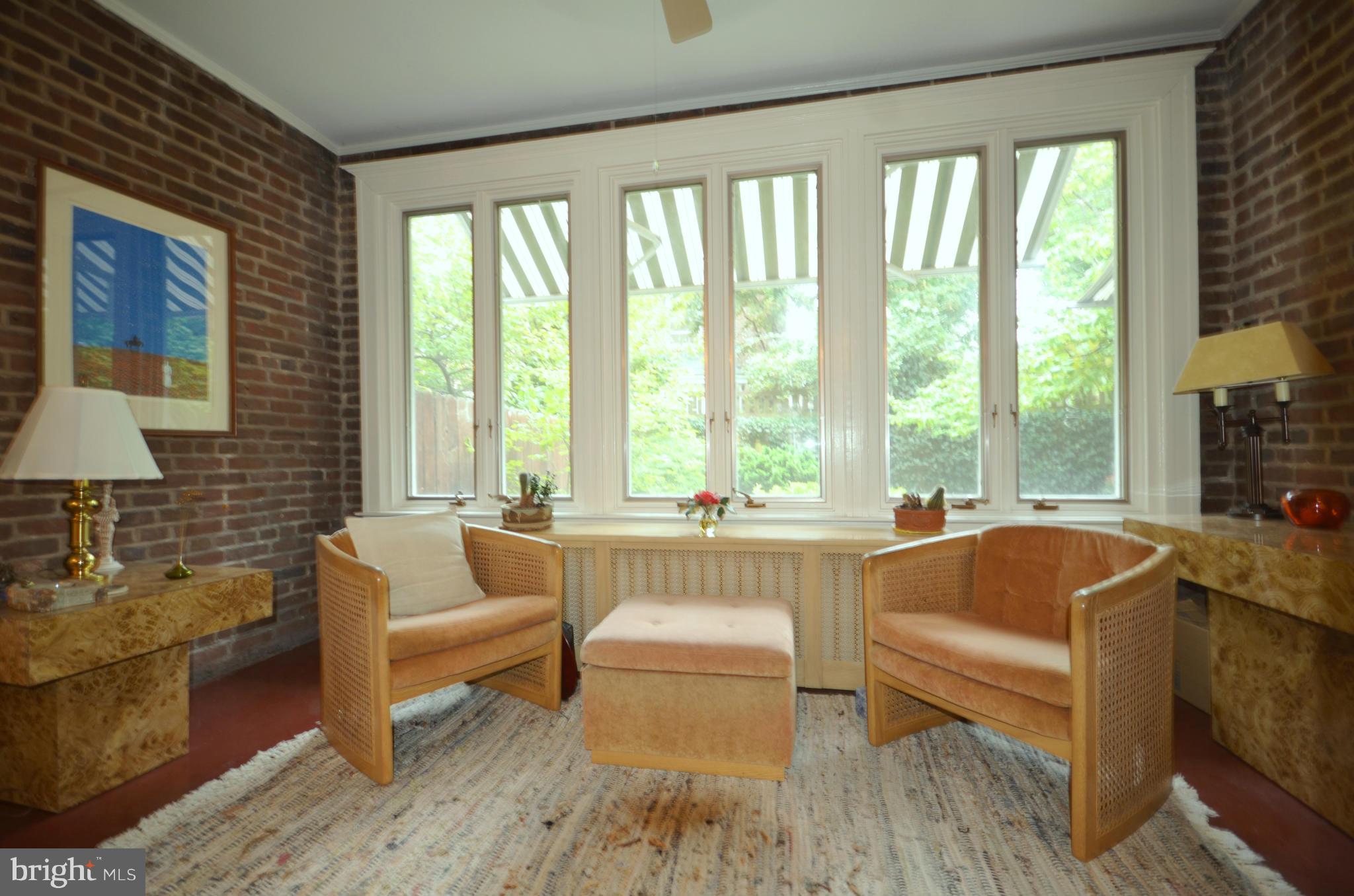 4314 Roland Avenue Baltimore, MD 21210 - Photo 12 of 30 Sunroom