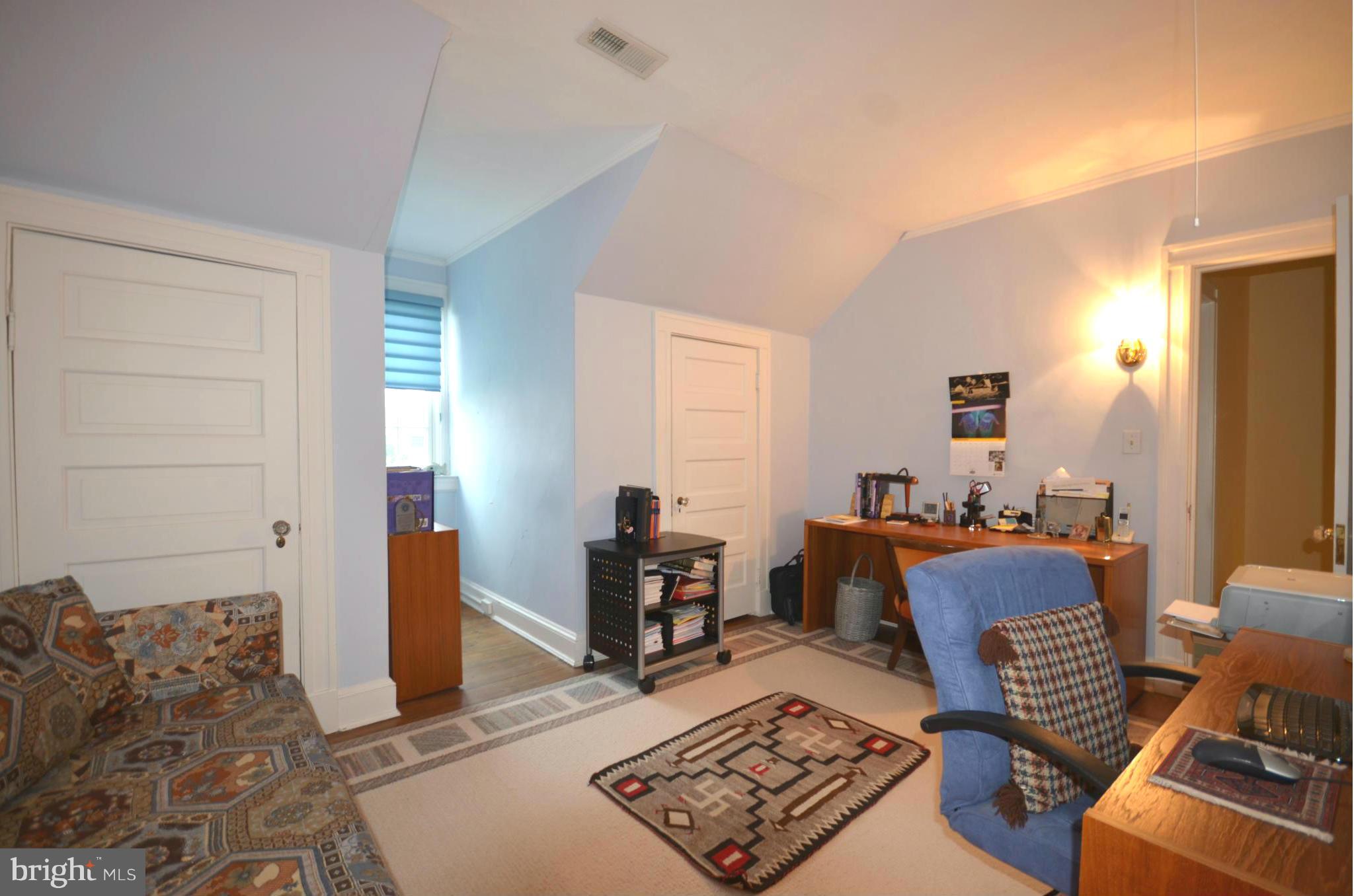 4314 Roland Avenue Baltimore, MD 21210 - Photo 24 of 30 Bedroom 4