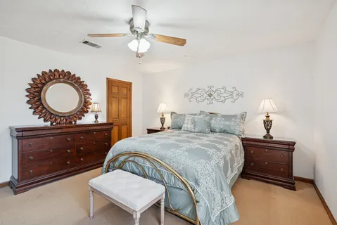 $449,900 | 140 Paradise Drive, Hendersonville, TN 37075