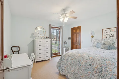 $449,900 | 140 Paradise Drive, Hendersonville, TN 37075