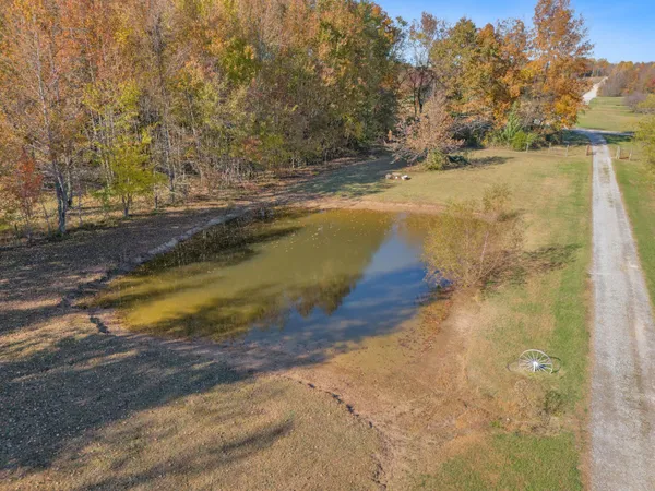 $477,000 | 1325 Lost Country Drive, Springfield, TN 37172