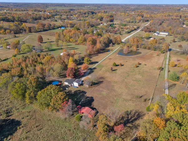 $477,000 | 1325 Lost Country Drive, Springfield, TN 37172