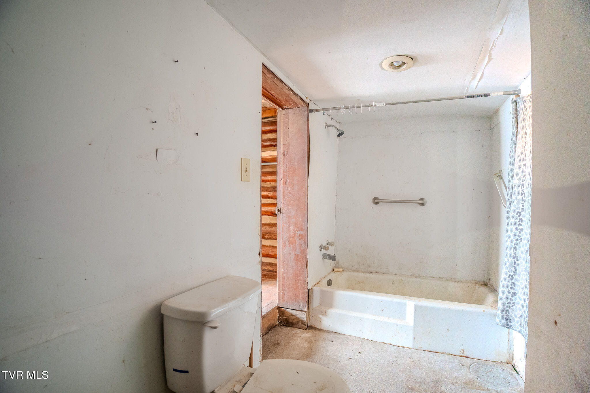 9549 Heiskell Road Heiskell, TN 37754 - Photo 11 of 18 11