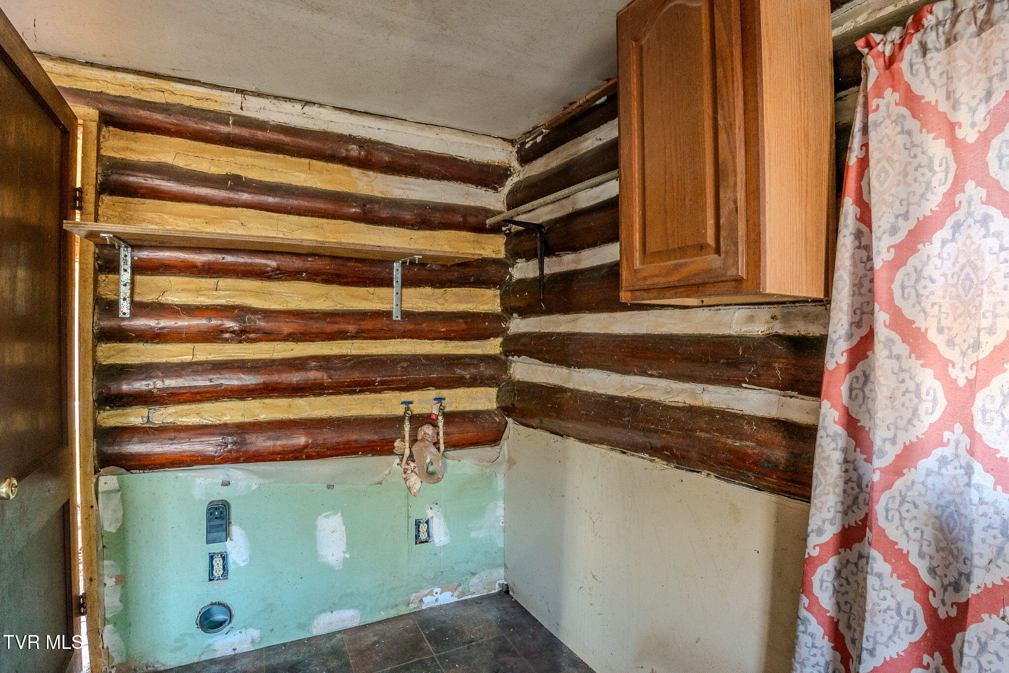 9549 Heiskell Road Heiskell, TN 37754 - Photo 7 of 18 7