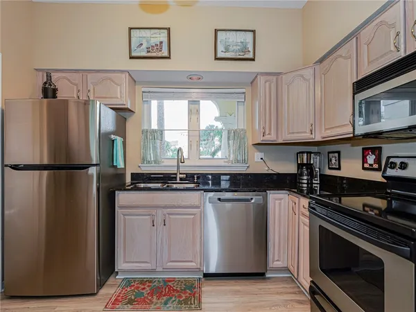 $2,500 | 5075 Harmony Circle, Unit 103, Vero Beach, FL 32967