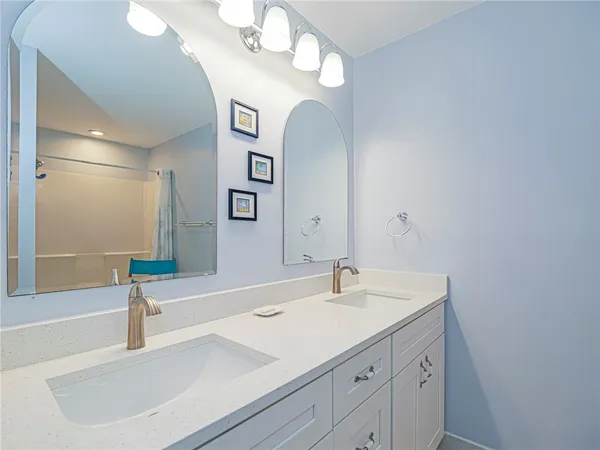 $2,500 | 5075 Harmony Circle, Unit 103, Vero Beach, FL 32967