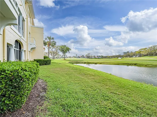 $2,500 | 5075 Harmony Circle, Unit 103, Vero Beach, FL 32967