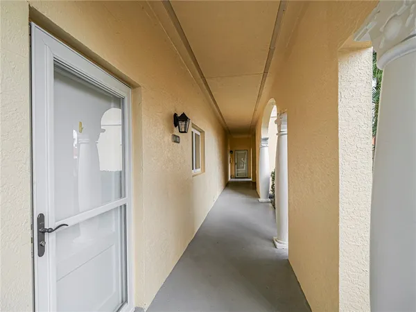 $2,500 | 5075 Harmony Circle, Unit 103, Vero Beach, FL 32967