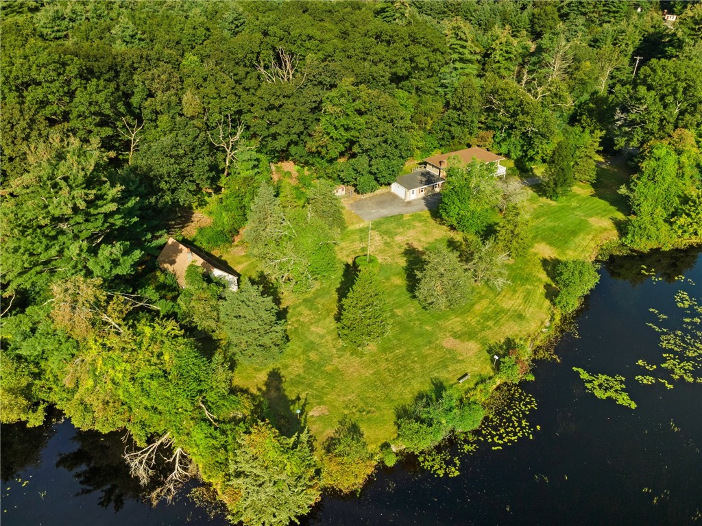 1720 Tarkiln Road Burrillville, RI 02830 - Photo 3 of 20