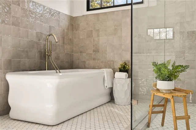 $1,750,000 | 1232 Lanier Boulevard Northeast, Atlanta, GA 30306