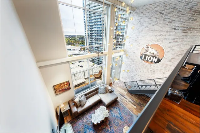 $1,350,000 | 800 West 5th Street, Unit 1207, Austin, TX 78703