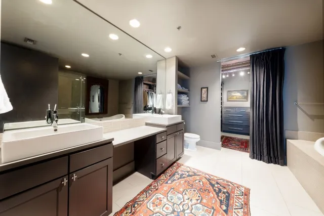 $1,350,000 | 800 West 5th Street, Unit 1207, Austin, TX 78703