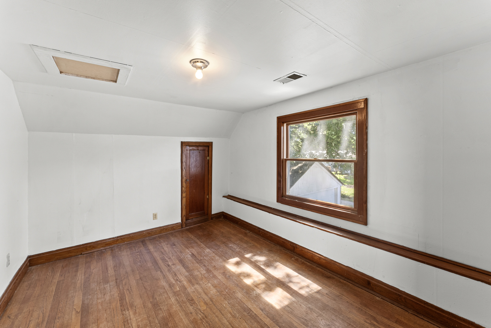 404 North 1st Avenue Hampton, IL 61256 - Photo 26 of 28
