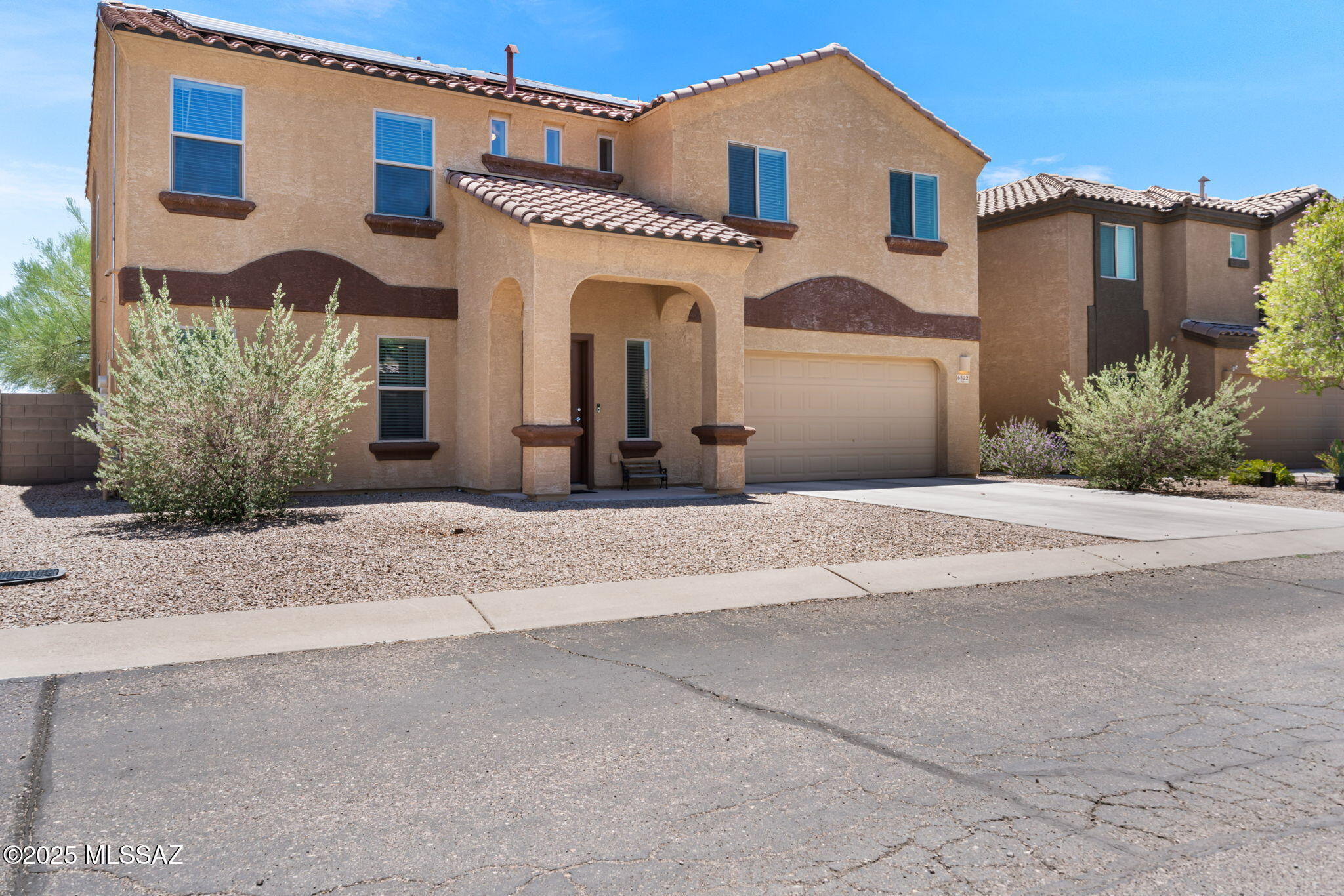 6522 East Brushback Loop Tucson, AZ 85756 - Photo 4 of 47 Front of the house
