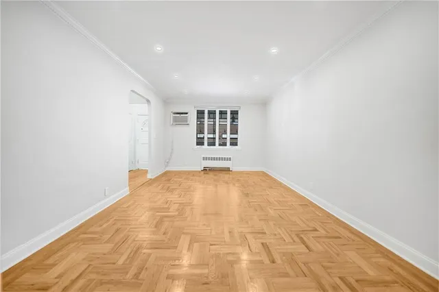 $1,258,000 | 3099 Brighton 1st Place | Brighton Beach