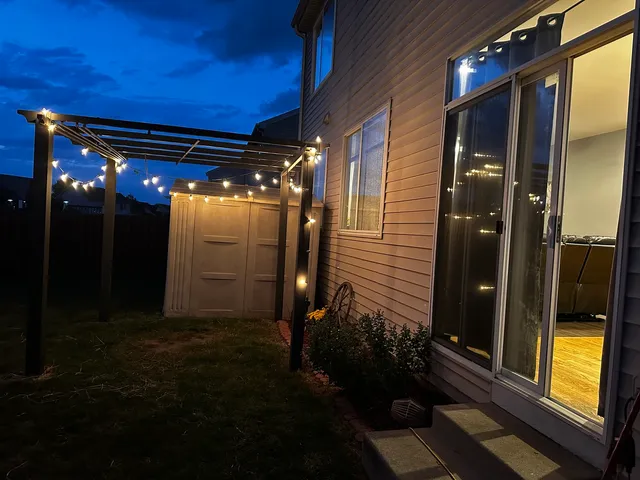 $405,000 | 709 Winterberry Drive, Joliet, IL 60431