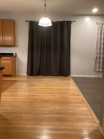 $405,000 | 709 Winterberry Drive, Joliet, IL 60431