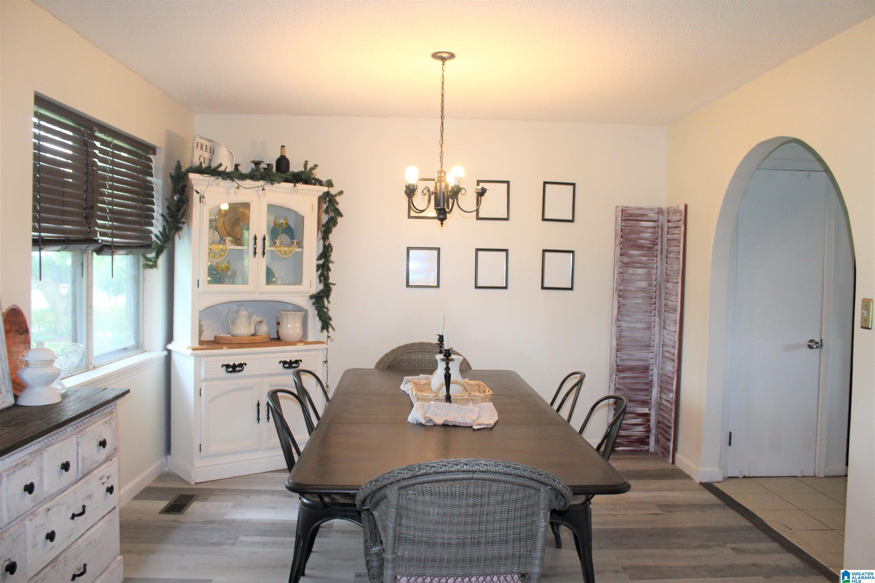 1014 7th Avenue Southwest Alabaster, AL 35007 - Photo 3 of 20