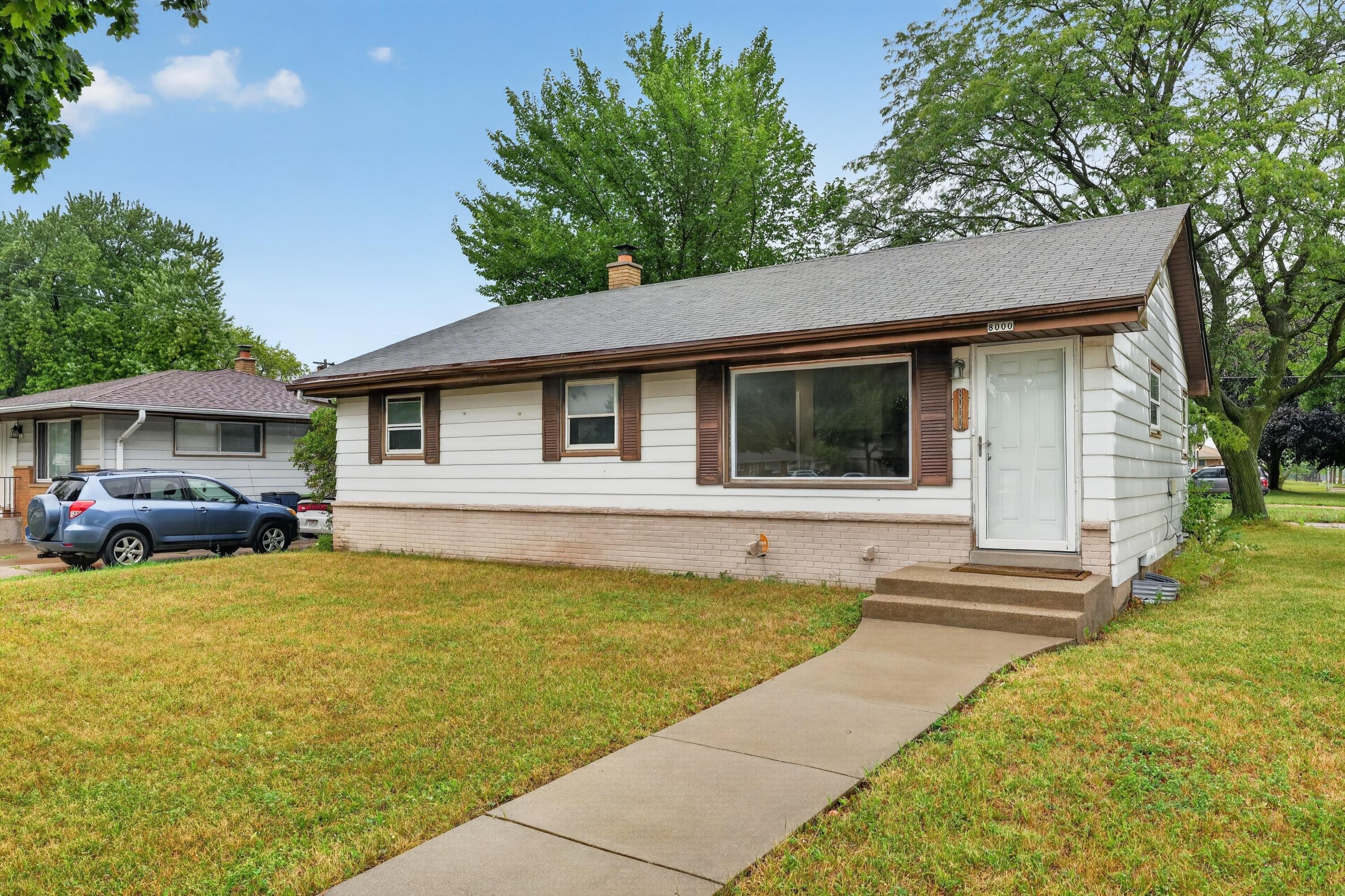 8000 West Mill Road Milwaukee, WI 53218 - Photo 2 of 44 02_8000_W_Mill_Rd-Exterior-8588