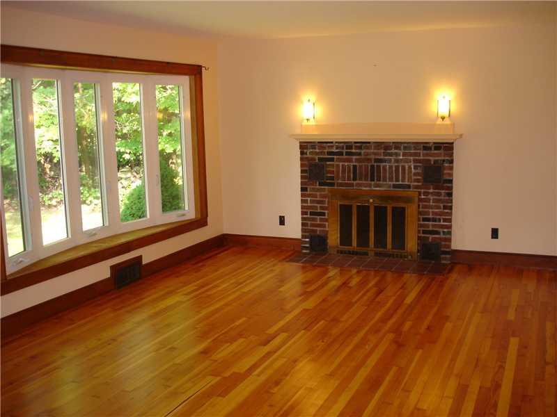 179 Fort Hill Road Gorham, ME 04038 - Photo 7 of 19 Living Room.