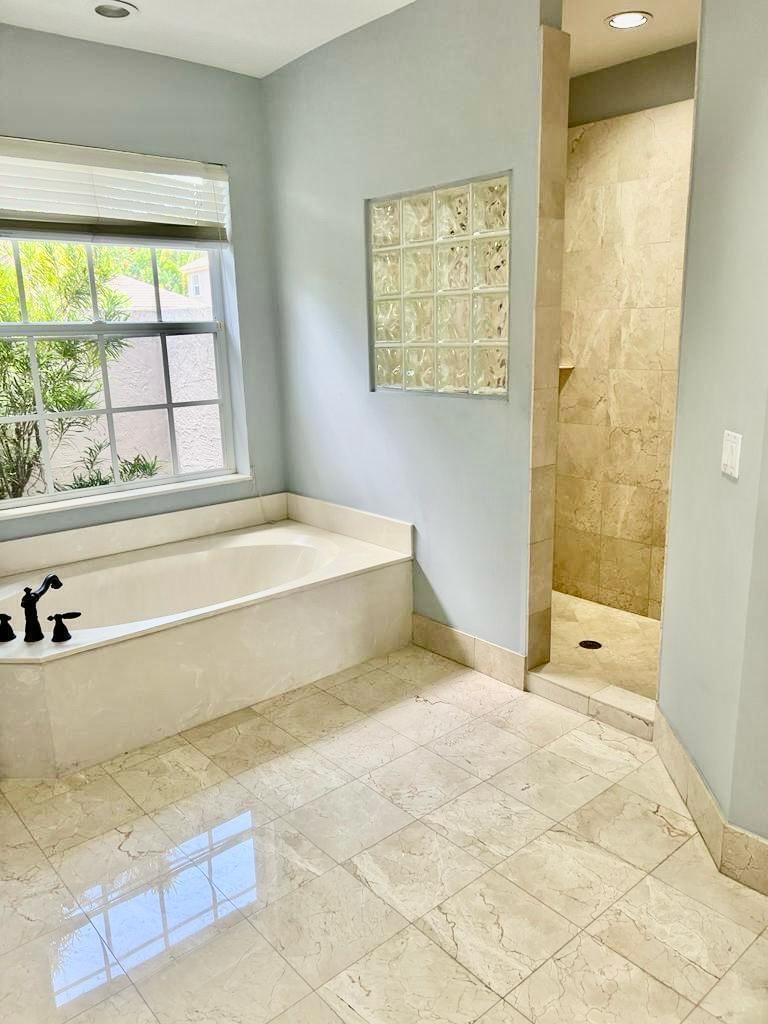 21510 Halstead Drive Boca Raton, FL 33428 - Photo 28 of 28 Master bathroom 2