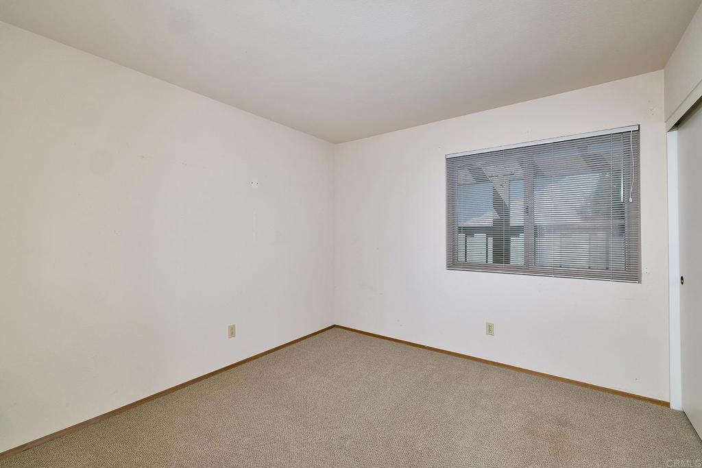 932 Alyssum Road Carlsbad, CA 92011 - Photo 16 of 31