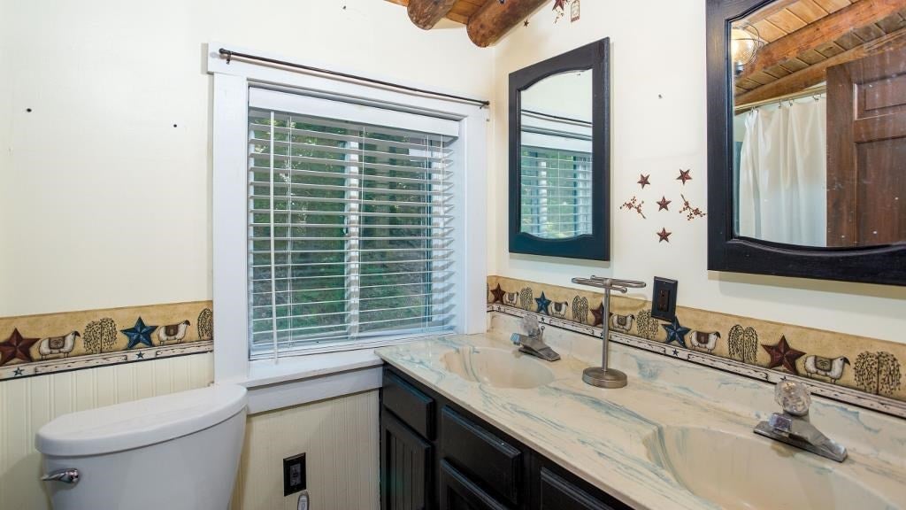 4047 Grapevine Road Huntington, WV 25701 - Photo 17 of 23 Gallery Image 17