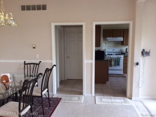 41658 Mitchell Road, Unit 51 Novi, MI 48377 - Photo 8 of 29 photo 7.jpg
