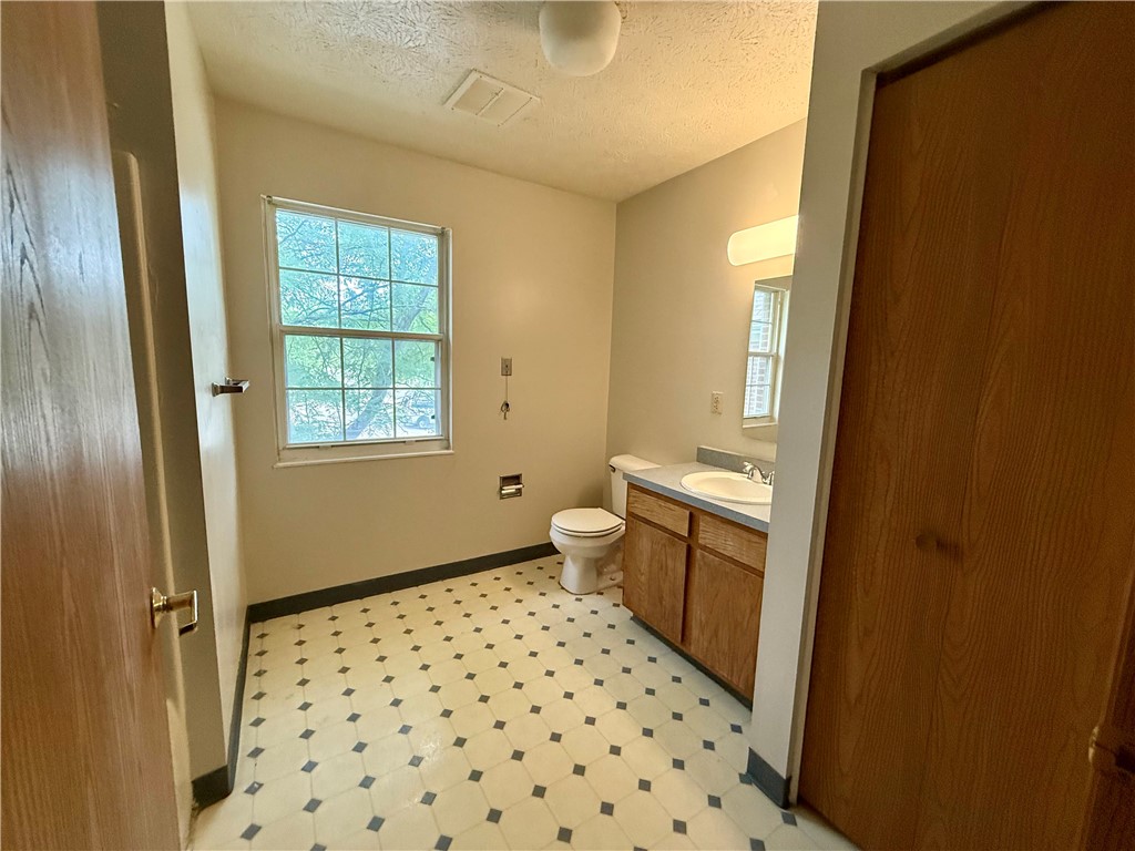 3435 Marshall Road Dayton, OH 45429 - Photo 22 of 94