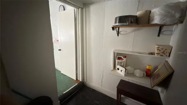 $1,200 | 1121 South Adelle Avenue, DeLand, FL 32720