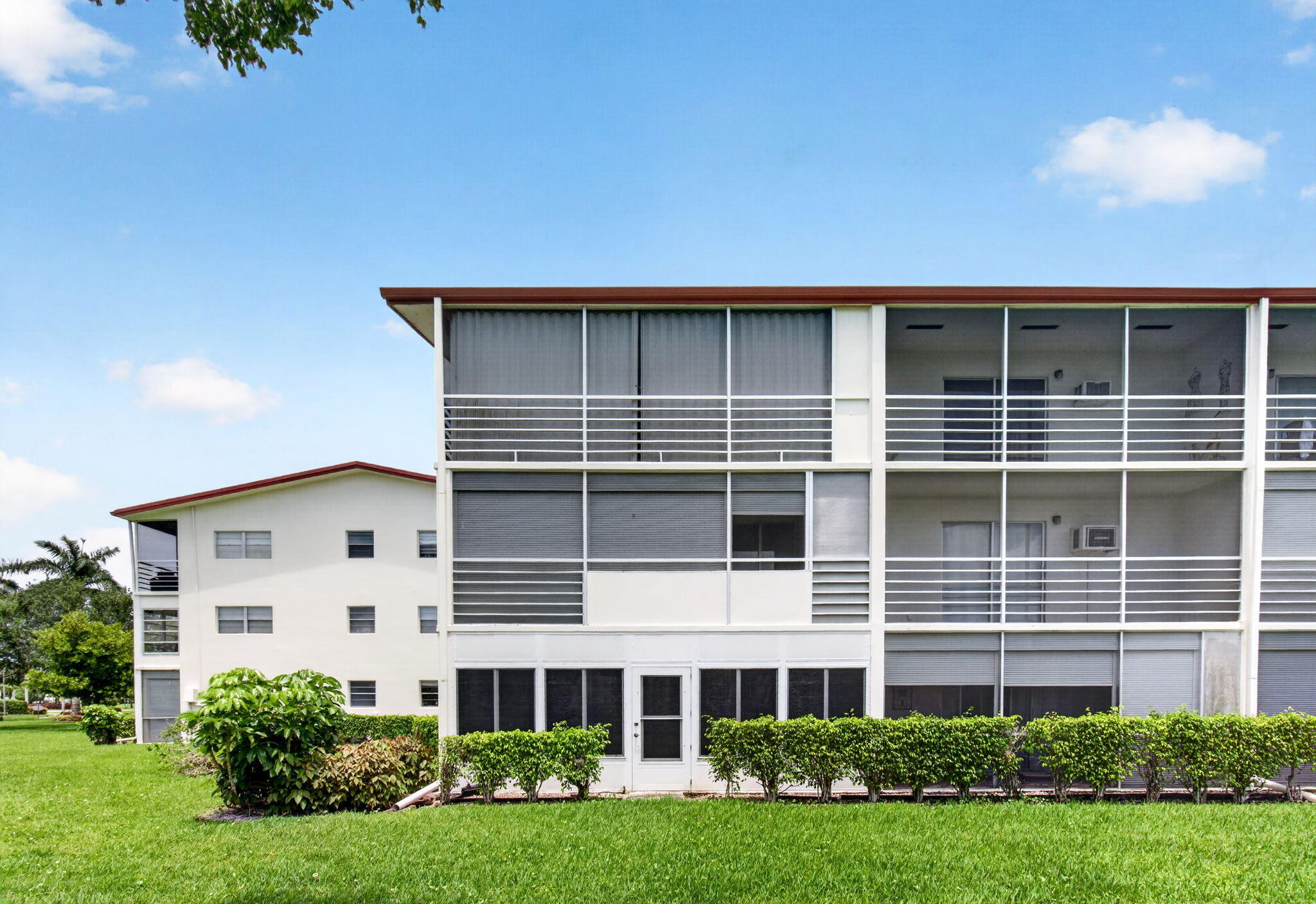 374 Brighton I, Unit 374 Boca Raton, FL 33434 - Photo 39 of 83 Brighton I Building