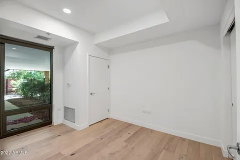 $699,000 | 7121 East Rancho Vista Drive, Unit 1004, Scottsdale, AZ 85251