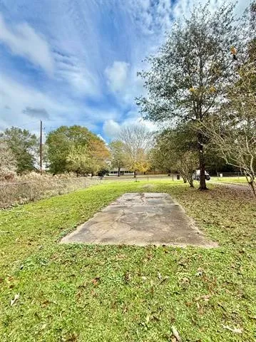 $189,000 | 5855 Tyler Street, Vidor, TX 77662