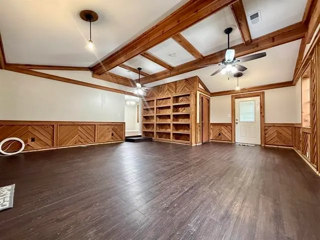 $189,000 | 5855 Tyler Street, Vidor, TX 77662