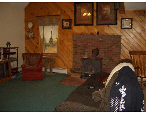 680 Spencer Road Oakham, MA 01068 - Photo 7 of 11 Gallery Image 7