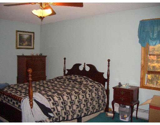 680 Spencer Road Oakham, MA 01068 - Photo 9 of 11 Gallery Image 9
