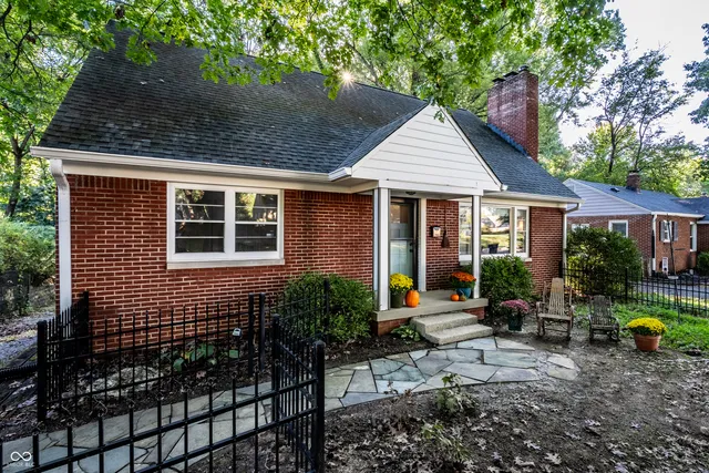 $415,000 | 5507 Primrose Avenue, Indianapolis, IN 46220
