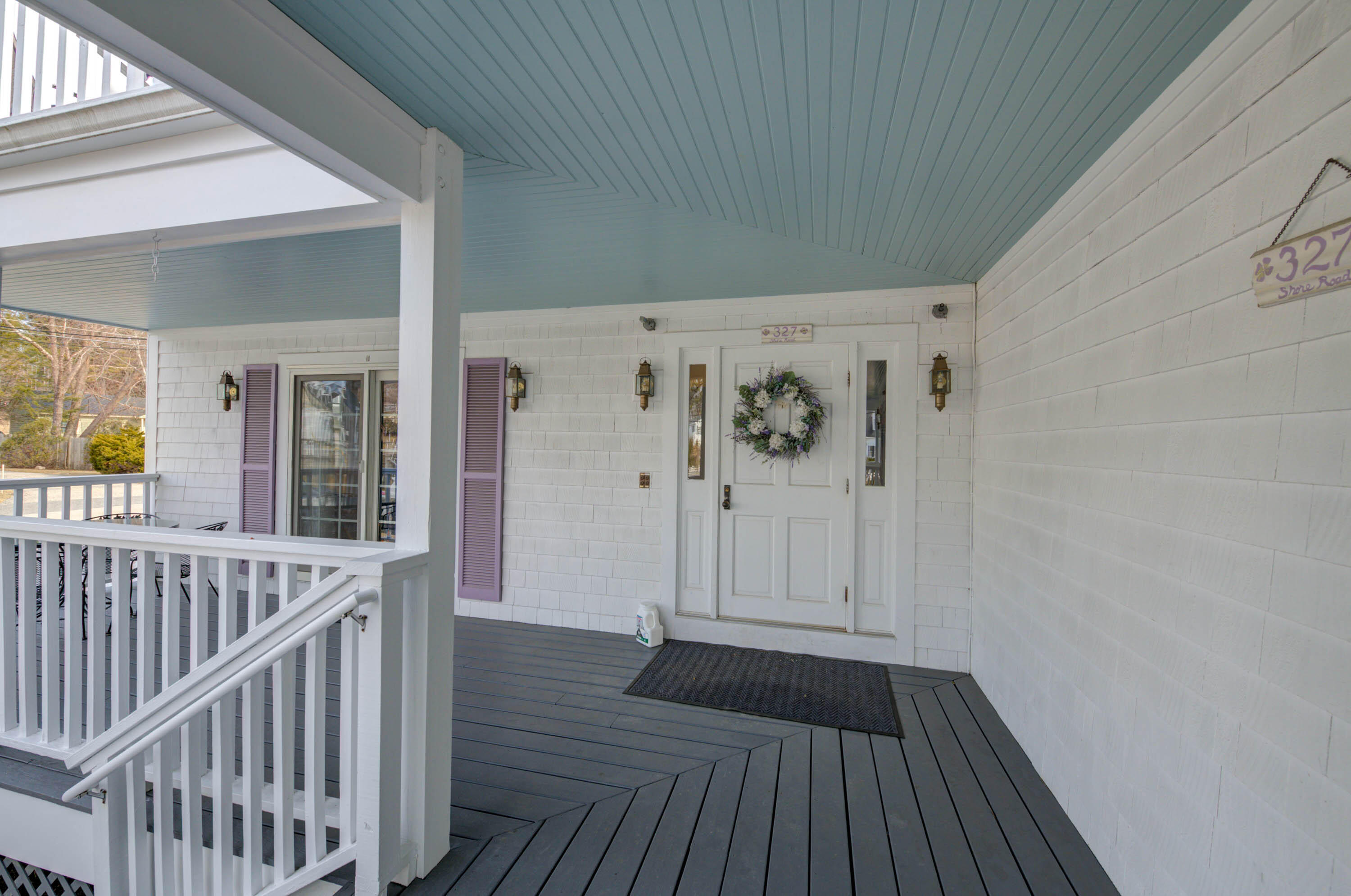 327 Shore Road, Unit 2 Ogunquit, ME 03907 - Photo 2 of 18 pic-4