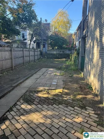 $239,900 | 140 North 11th Street, Allentown, PA 18102