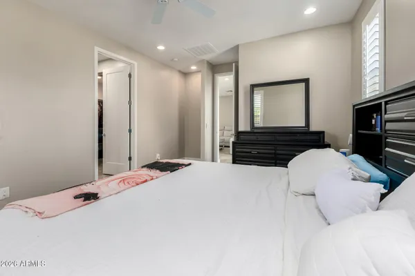 $3,700 | 11410 North 50th Lane, Glendale, AZ 85304