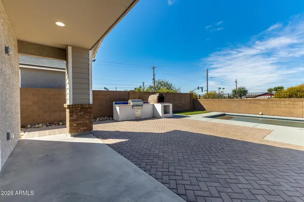 $3,700 | 11410 North 50th Lane, Glendale, AZ 85304