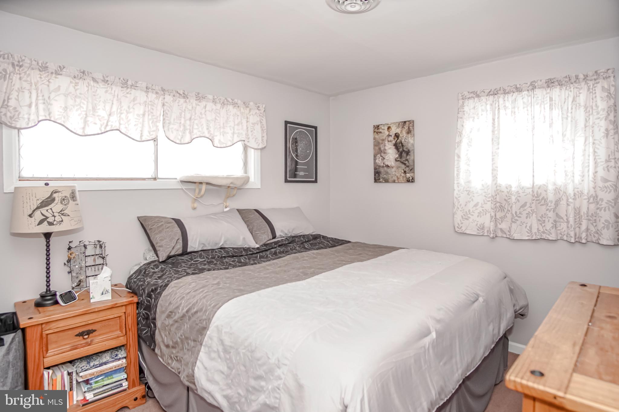 322 East Rudderow Avenue Maple Shade, NJ 08052 - Photo 16 of 21