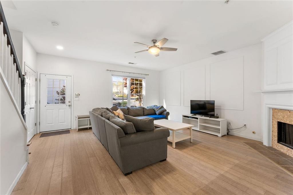 1215 Whitestone Ridge Alpharetta, GA 30005 - Photo 6 of 28