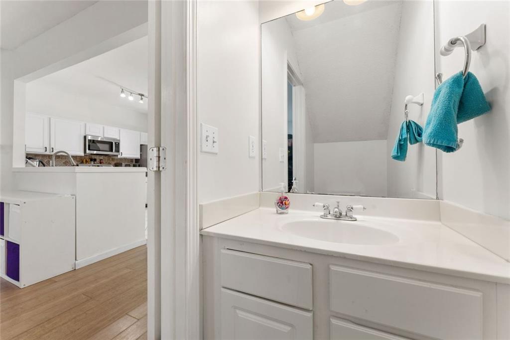 1215 Whitestone Ridge Alpharetta, GA 30005 - Photo 9 of 28