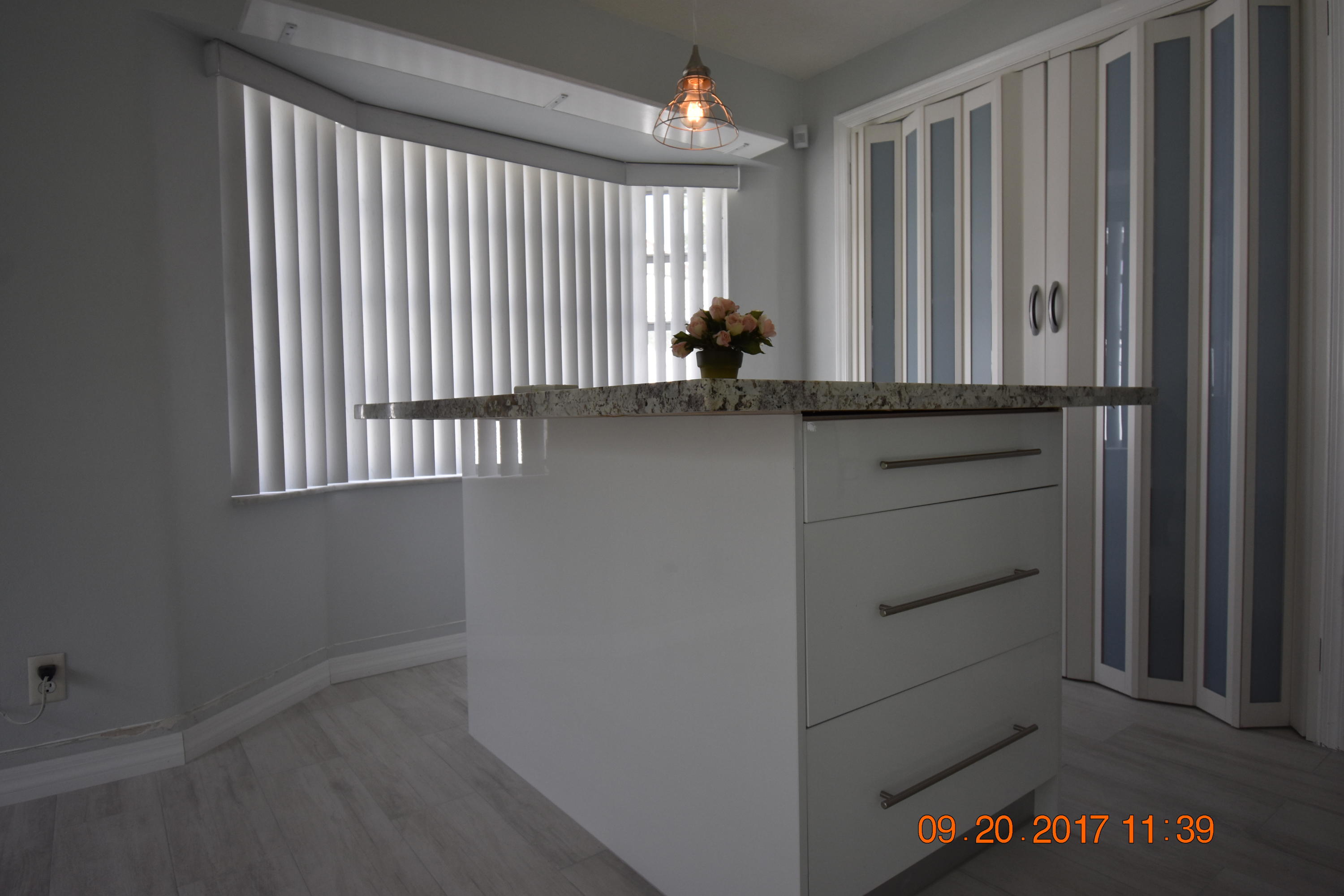 1103 Southwest 12th Terrace Boca Raton, FL 33486 - Photo 8 of 25 ISLAND