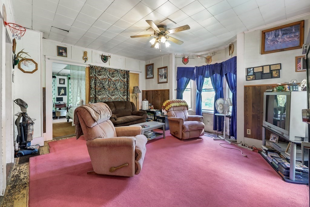 215 East Colrain Road Colrain, MA 01340 - Photo 5 of 24