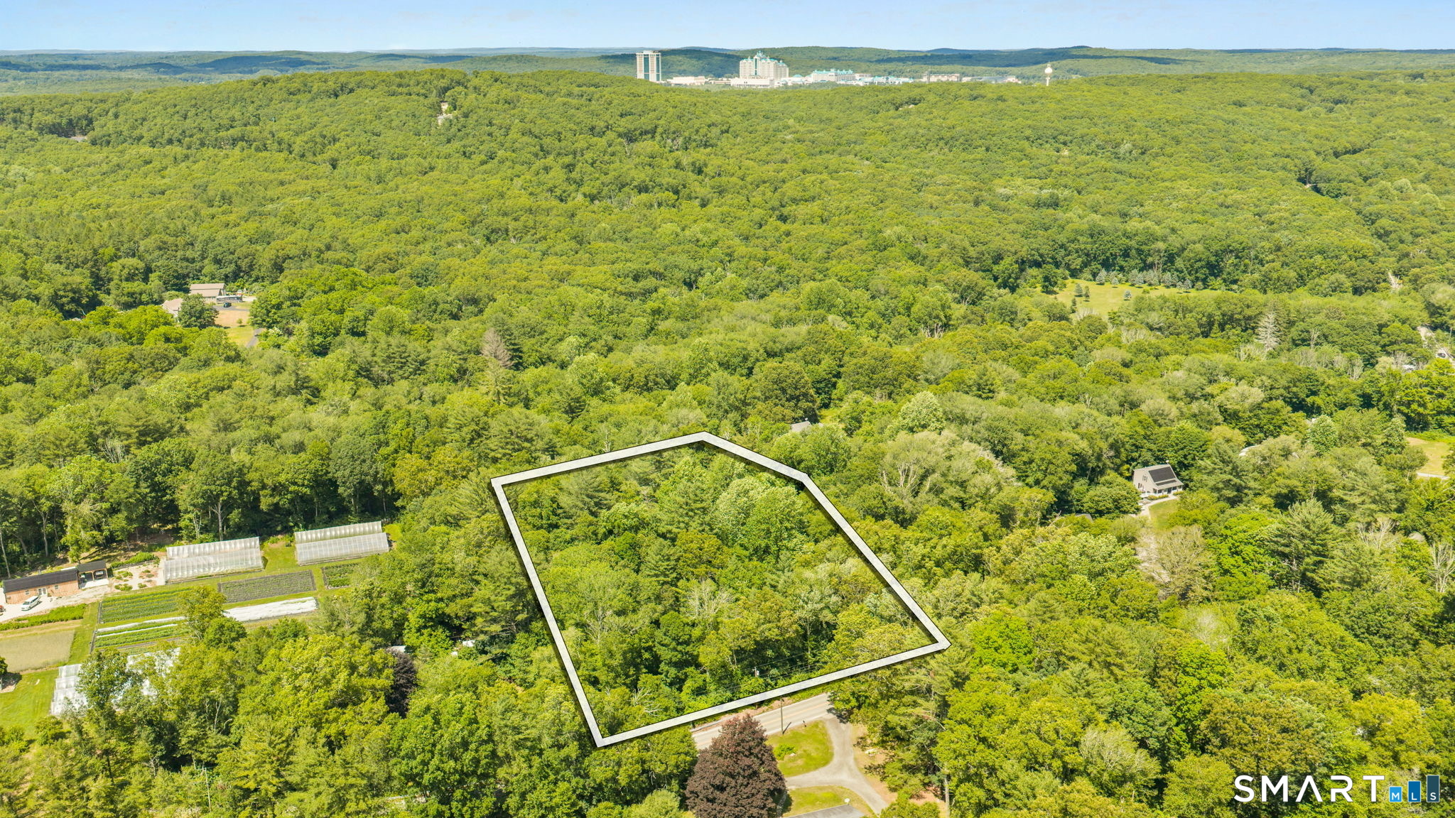 203 Iron Street Ledyard, CT 06339 - Photo 6 of 9