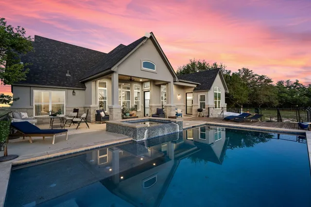 $1,250,000 | 101 Durango, Johnson City, TX 78636