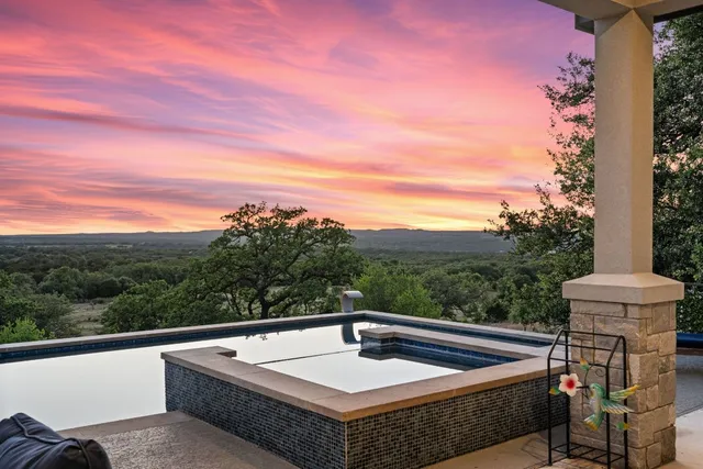 $1,250,000 | 101 Durango, Johnson City, TX 78636